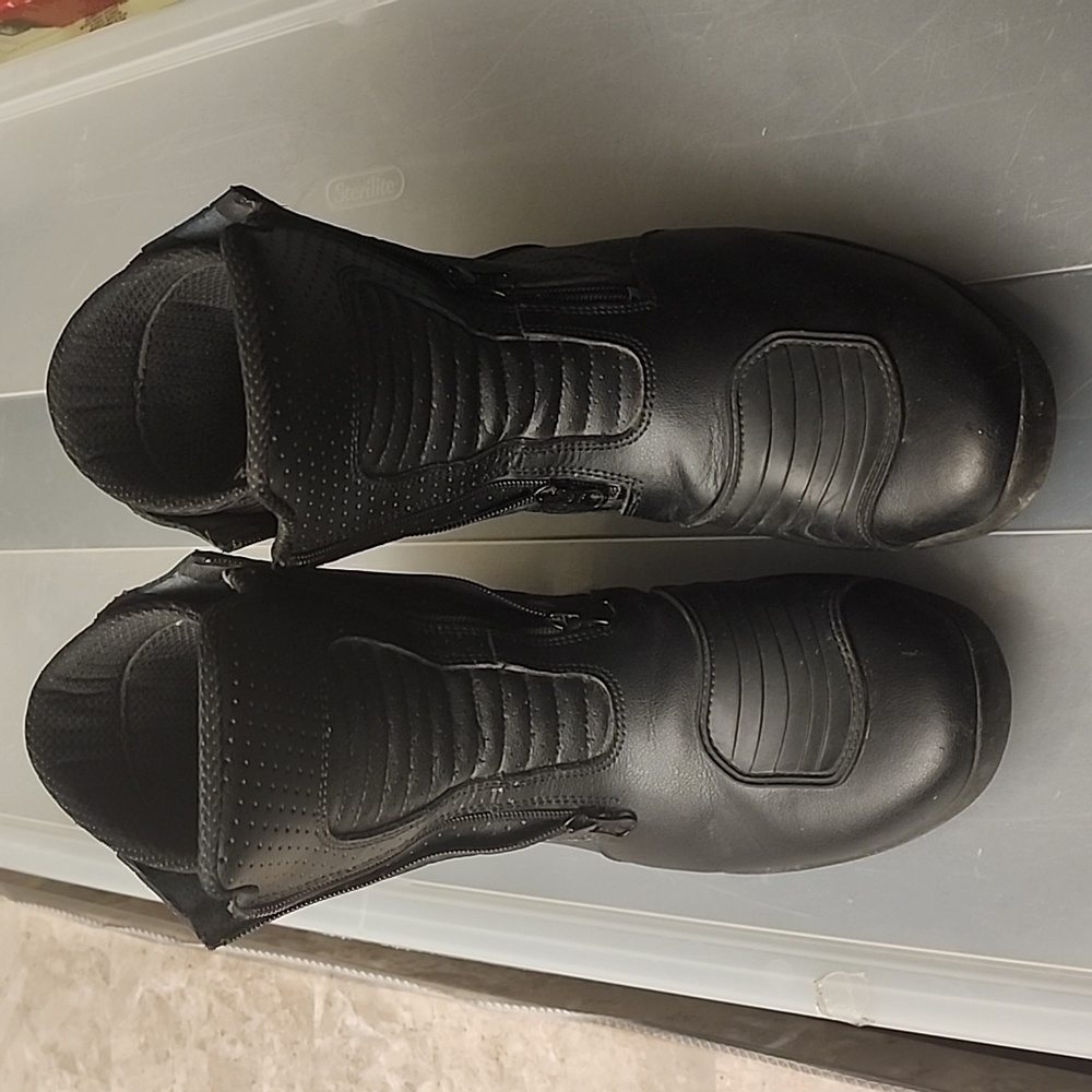 BILT Pro Tourer Air motorcycle boots